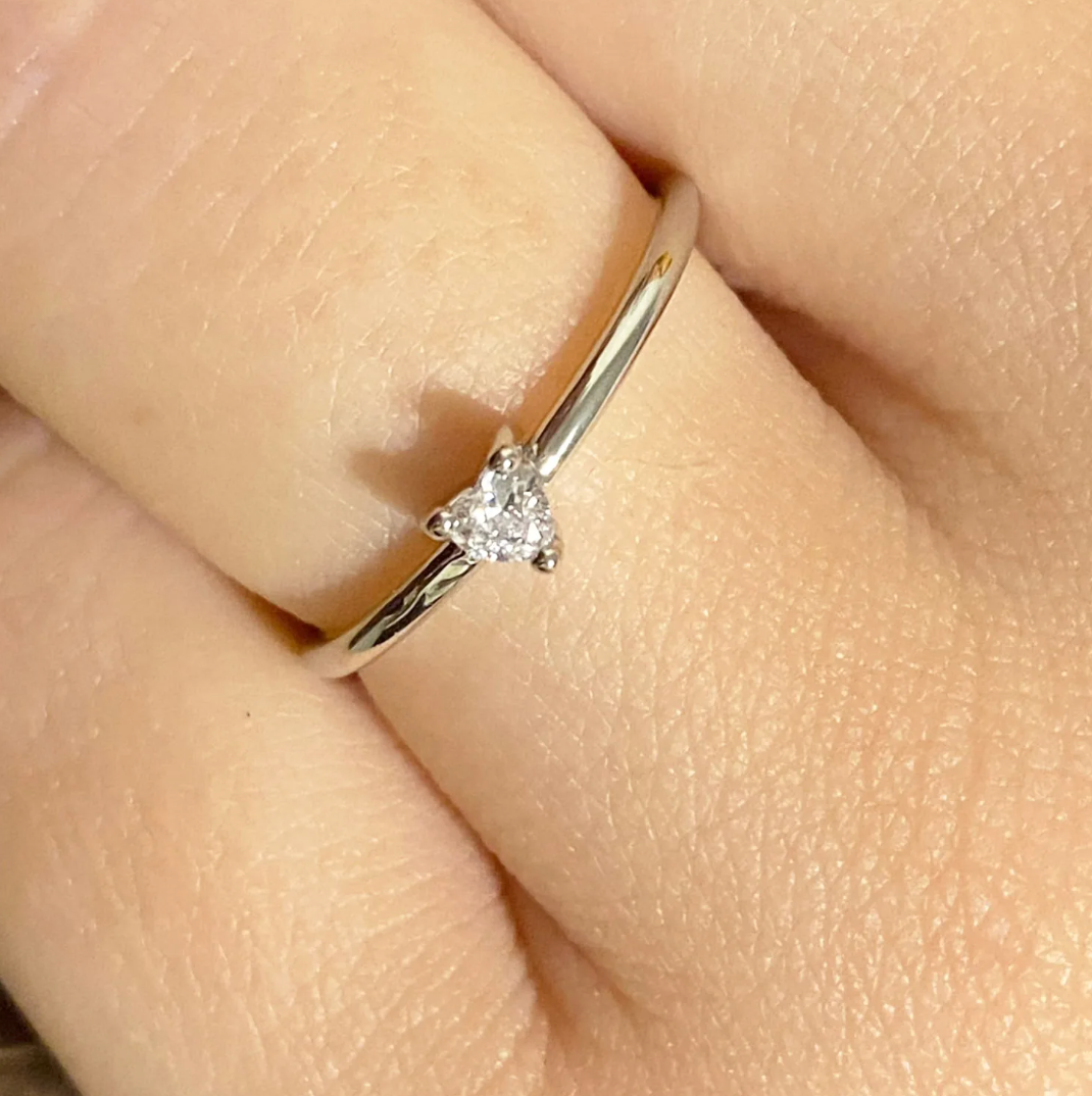 Eleganter 925er Sterlingsilberring mit funkelndem Zirkoniumdioxid