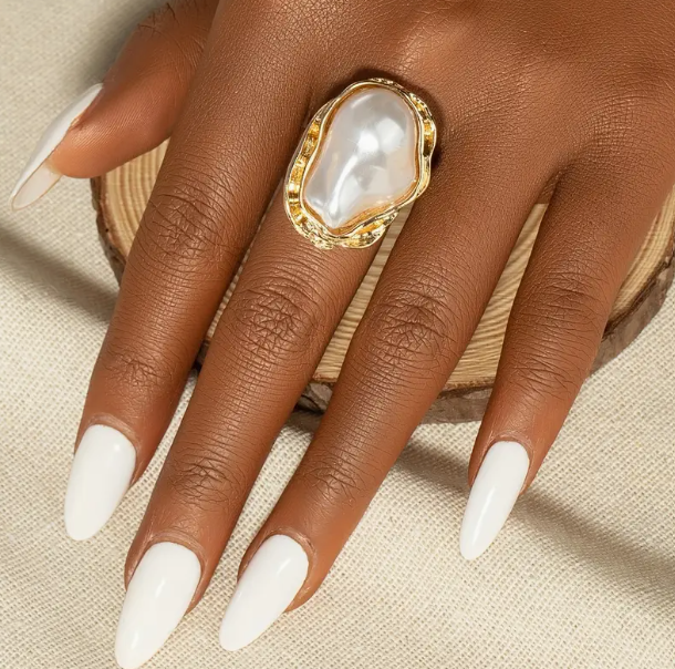 Vintage verstellbarer Perlenring mit unregelmäßiger Perle