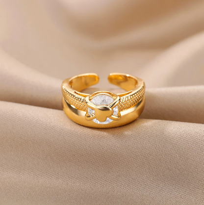 Eleganter 18 Karat vergoldeter Ring "Pure Heart" für strahlende Momente