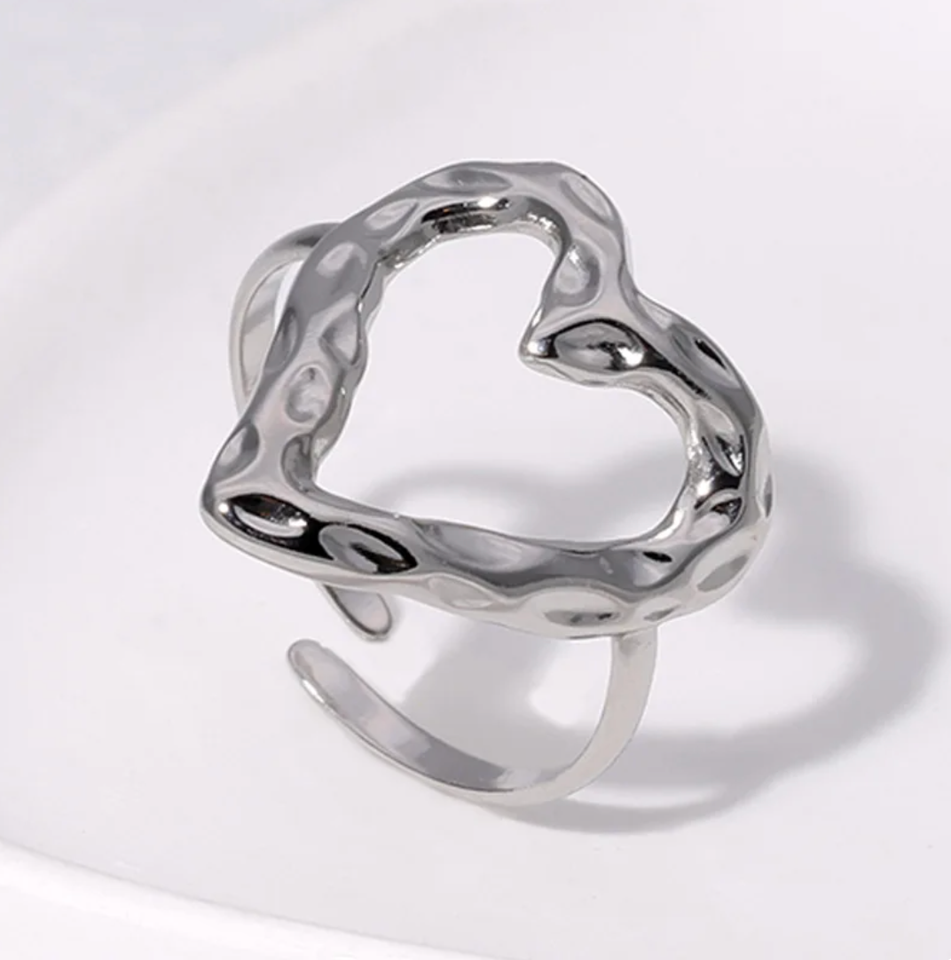 Böhmisches Herz - Eleganter Ring aus hochwertigem 925er Sterlingsilber