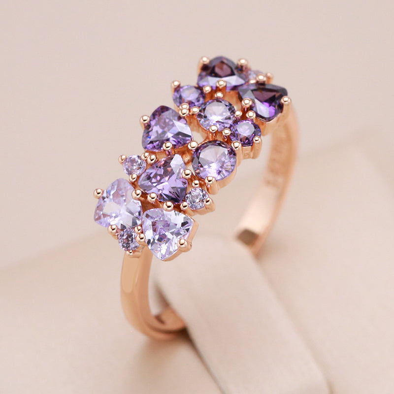 Eleganter 18K Roségoldring mit feinen Amethysten